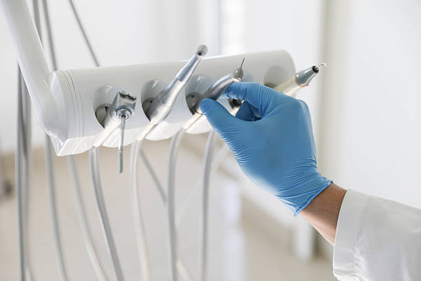 Professional Emergency Dentist technician working in Bermuda Dunes, CA